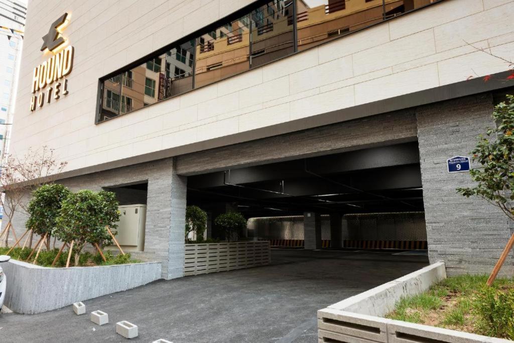 Hound Hotel Yeonsan Μπουσάν Εξωτερικό φωτογραφία