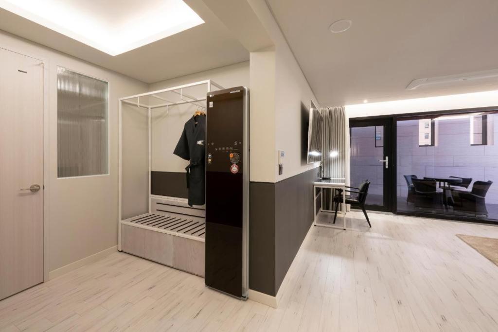 Hound Hotel Yeonsan Μπουσάν Εξωτερικό φωτογραφία