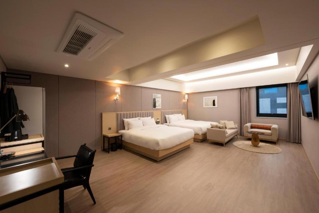 Hound Hotel Yeonsan Μπουσάν Εξωτερικό φωτογραφία